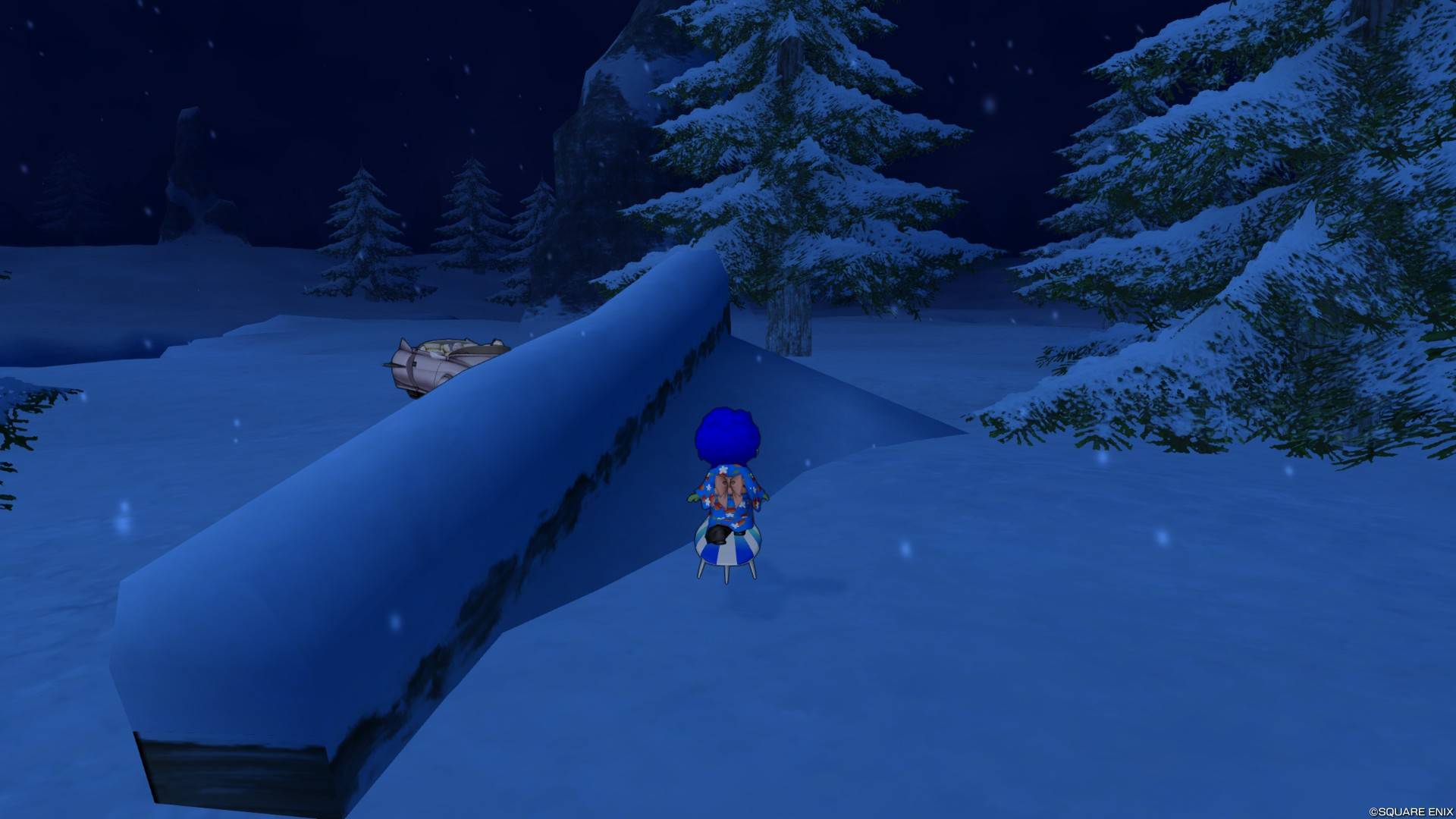 吹雪にほほえむ雪女はいないはずなのに