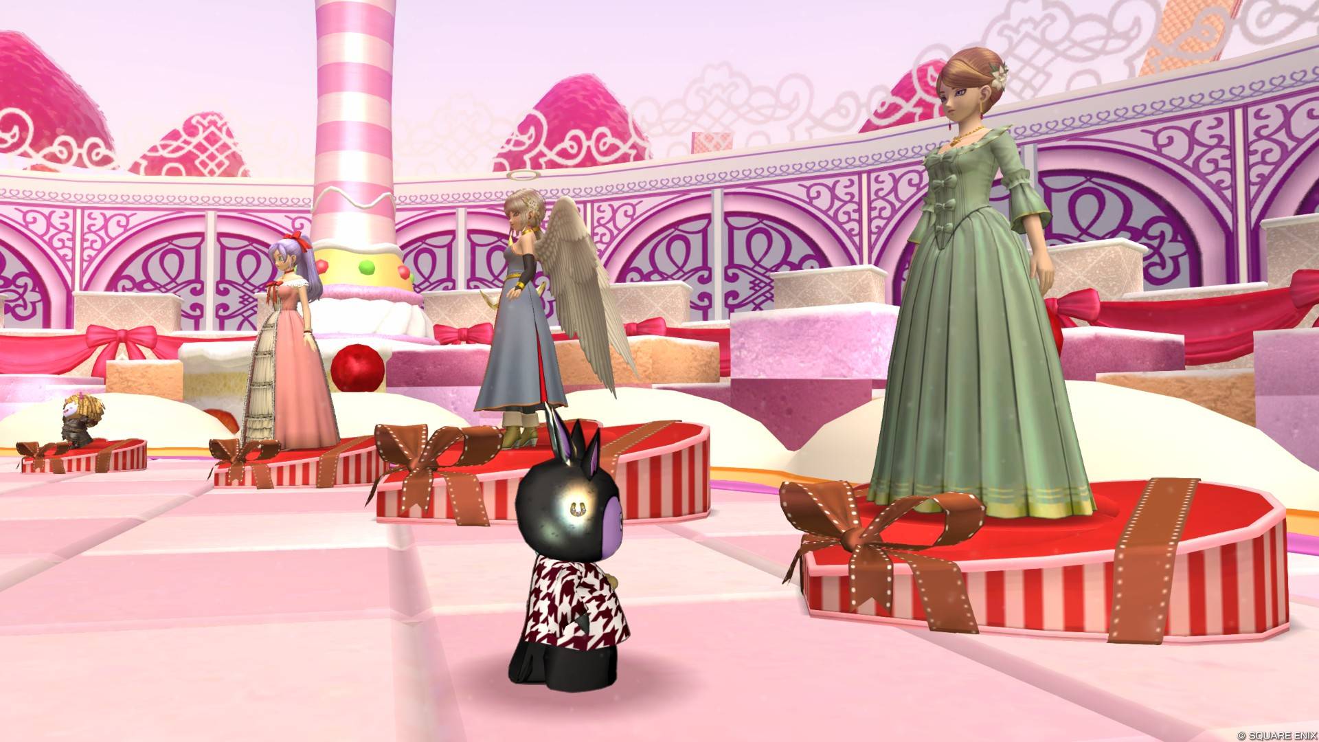 歴代クイーンの像